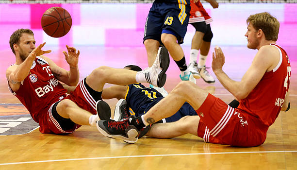 英格拉姆 英格拉姆