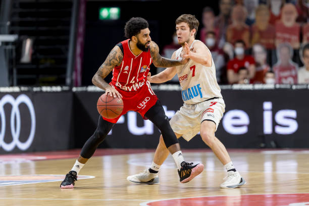 离队是重大 离队是重大