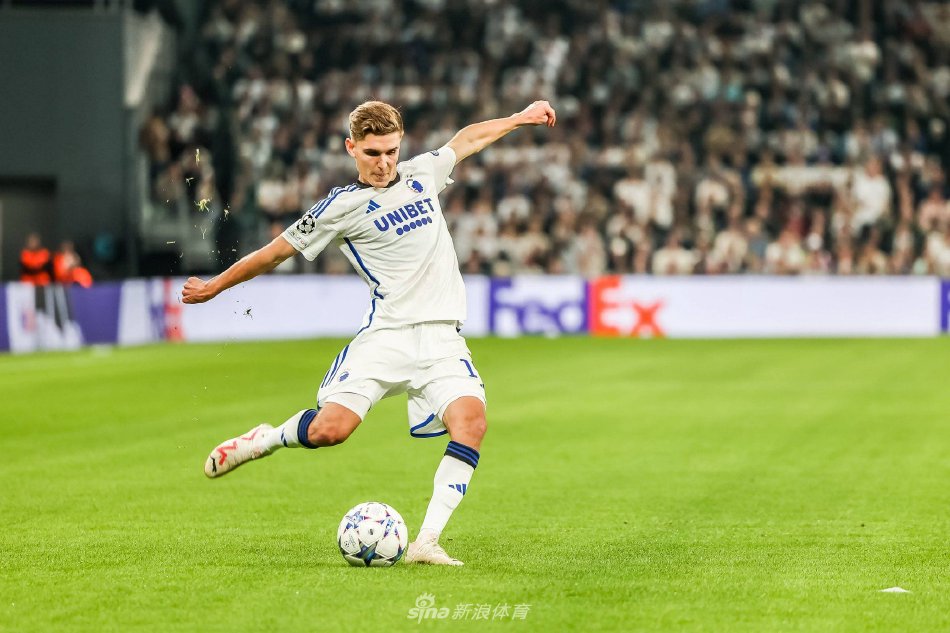 在中场核心 在中场核心